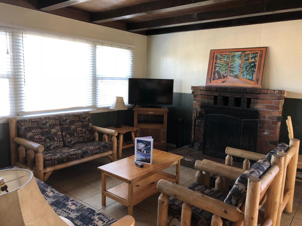 Fireside Lodge 大熊湖 外观 照片